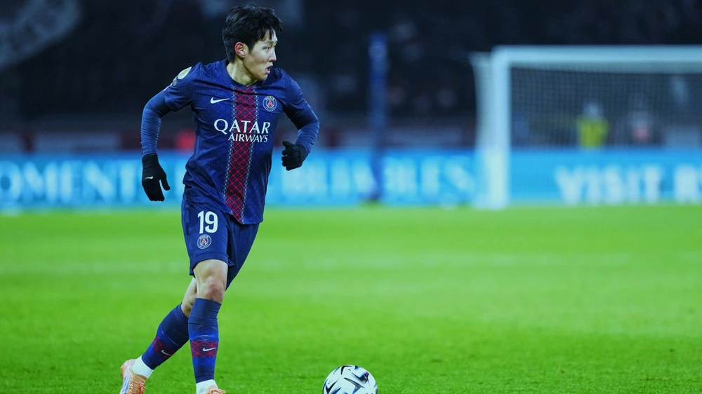 Tin chuyển nhượng hôm nay 24/1: MU nhắm sao Chelsea; Barcelona từ chối đề nghị 'khủng' từ Ả Rập Xê Út - Ảnh 2.