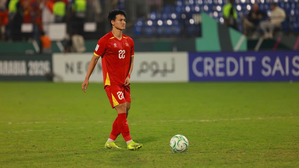 Tin nóng thể thao sáng 24/1: AFC vinh danh thủ môn Cao Văn Bình, FIFA ca ngợi tinh thần U23 Việt Nam - Ảnh 3. Tin nóng thể thao sáng 24/1: AFC vinh danh thủ môn Cao Văn Bình, FIFA ca ngợi tinh thần U23 Việt Nam - Ảnh 3.