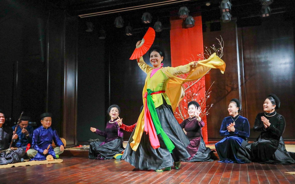 Hà Nội: Biểu diễn âm nhạc truyền thống "Nhạc Ta Nhà Phố" - Ảnh 5.