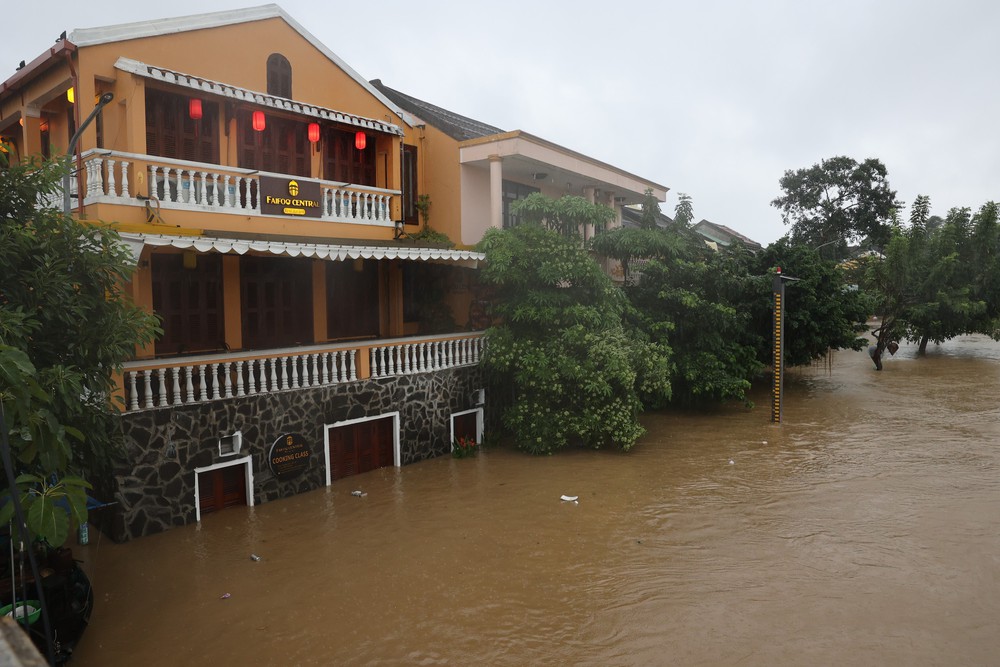 UNESCO hỗ trợ khẩn cấp Việt Nam bảo vệ di sản văn hóa sau thiên tai - Ảnh 2.