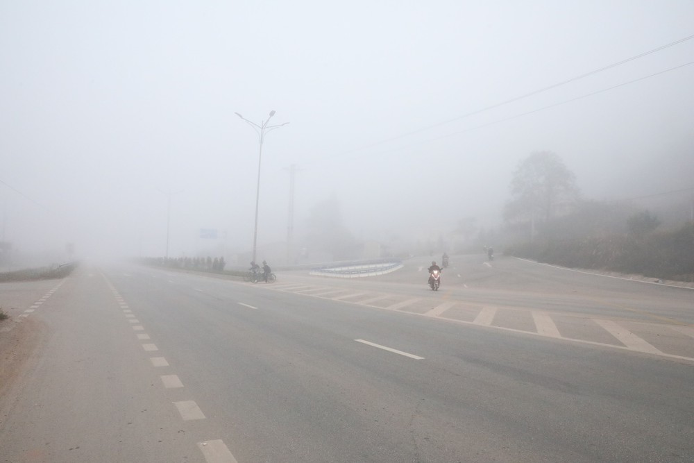 Thời tiết ngày 25/1: Bắc Bộ rét, sáng sớm có mưa phùn và sương mù - Ảnh 1.