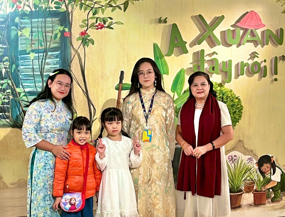 Gọi Xuân về trên từng trang sách tranh - Ảnh 4.