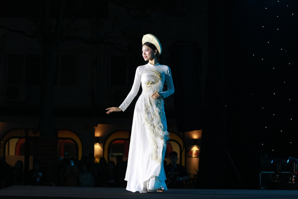 Dấu ấn đêm Chung kết Beauty & Charm 2025: Vẻ đẹp của tri thức và lòng nhân ái - Ảnh 3.