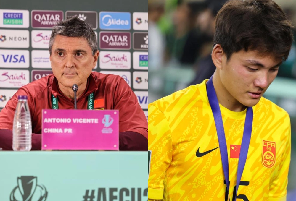 HLV U23 Trung Quốc bức xúc, cho rằng việc học trò trượt giải Thủ môn xuất sắc nhất giải là thiếu công bằng - Ảnh 1.