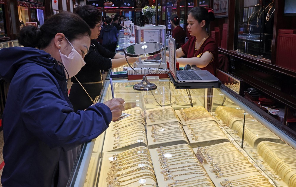 Ngân hàng Nhà nước lý giải nguyên nhân giá vàng tăng mạnh - Ảnh 3. Ngân hàng Nhà nước lý giải nguyên nhân giá vàng tăng mạnh - Ảnh 3.