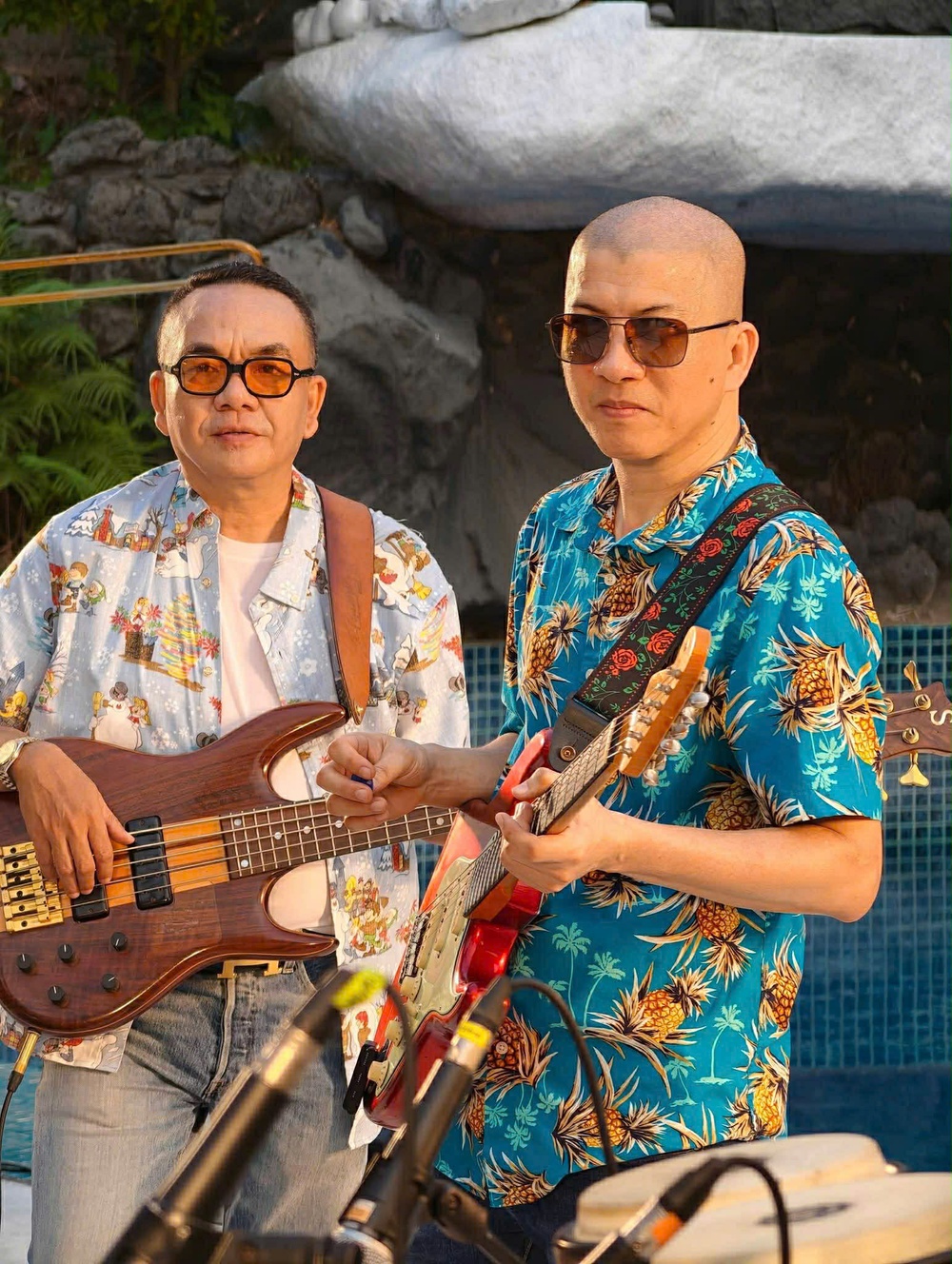 Nhạc sĩ Hoài An và Võ Hoài Phúc ra mắt MV "Yêu một chút cũng đâu có sao" - Ảnh 2. Nhạc sĩ Hoài An và Võ Hoài Phúc ra mắt MV "Yêu một chút cũng đâu có sao" - Ảnh 2.