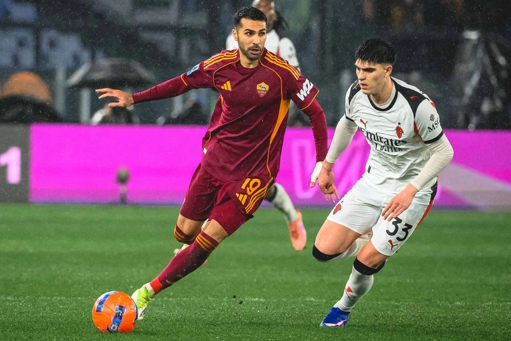 Hai bộ mặt Milan - Ảnh 1.