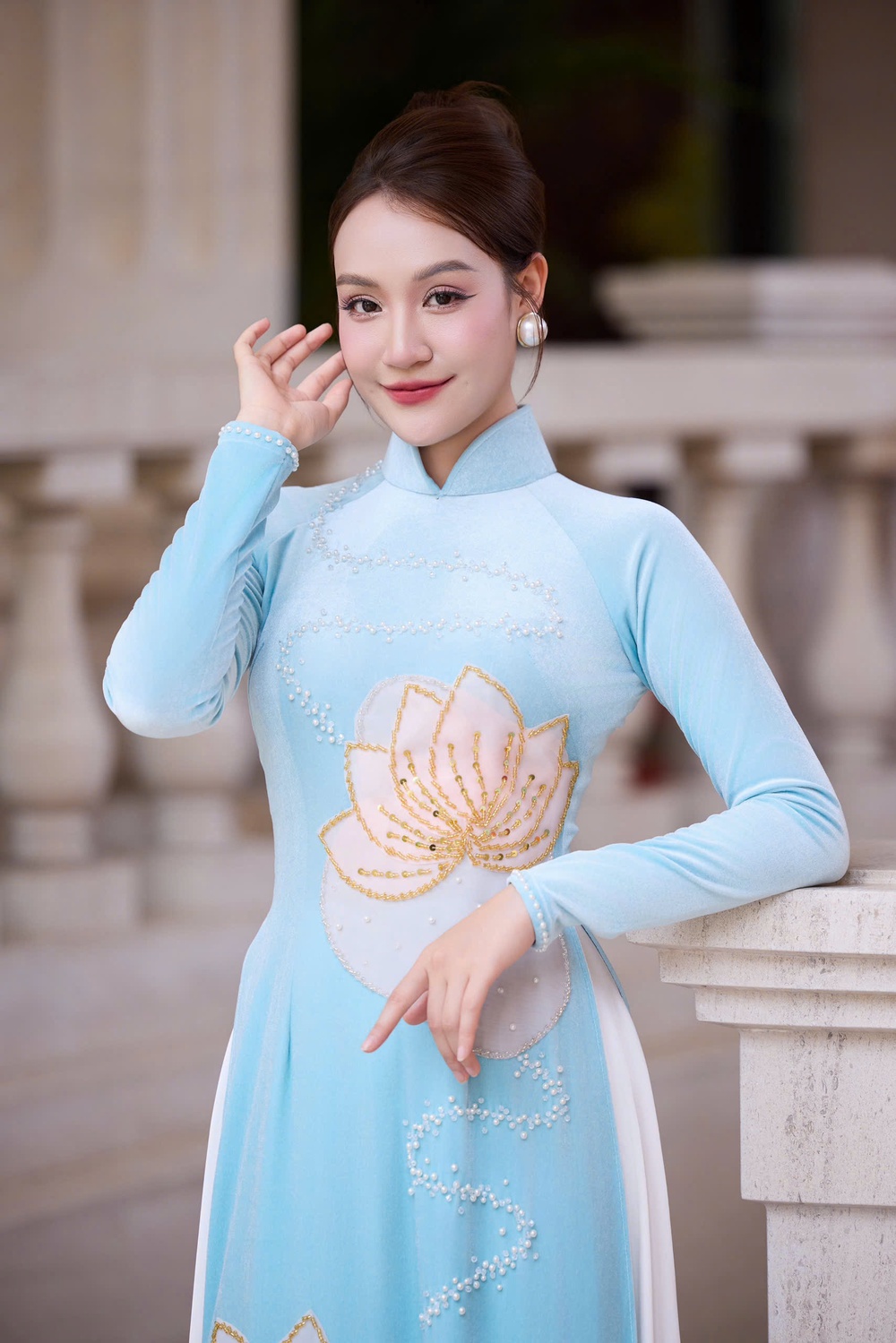 Sao Mai Thu Thuỷ phát hành MV mừng thành công Đại hội Đảng - Ảnh 8.