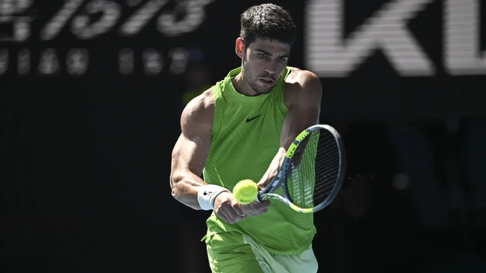 Australian Open 2026 gây tranh cãi khi đưa ra yêu cầu bất ngờ với hai ngôi sao quần vợt - Ảnh 2.