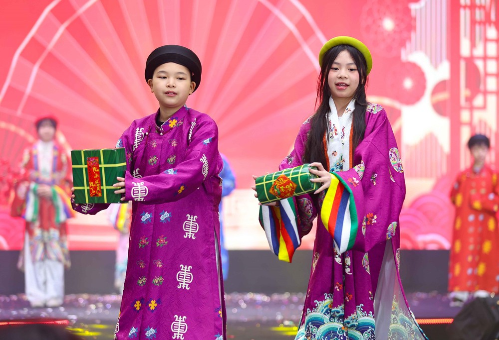 Học sinh Thủ đô rạng ngời cùng "Nét đẹp truyền thống hội nhập và tỏa sáng" trong Lễ hội Xuân 2026 - Ảnh 8.