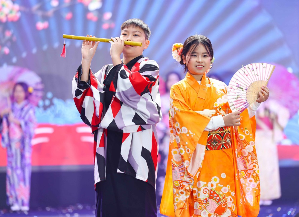 Học sinh Thủ đô rạng ngời cùng "Nét đẹp truyền thống hội nhập và tỏa sáng" trong Lễ hội Xuân 2026 - Ảnh 5.