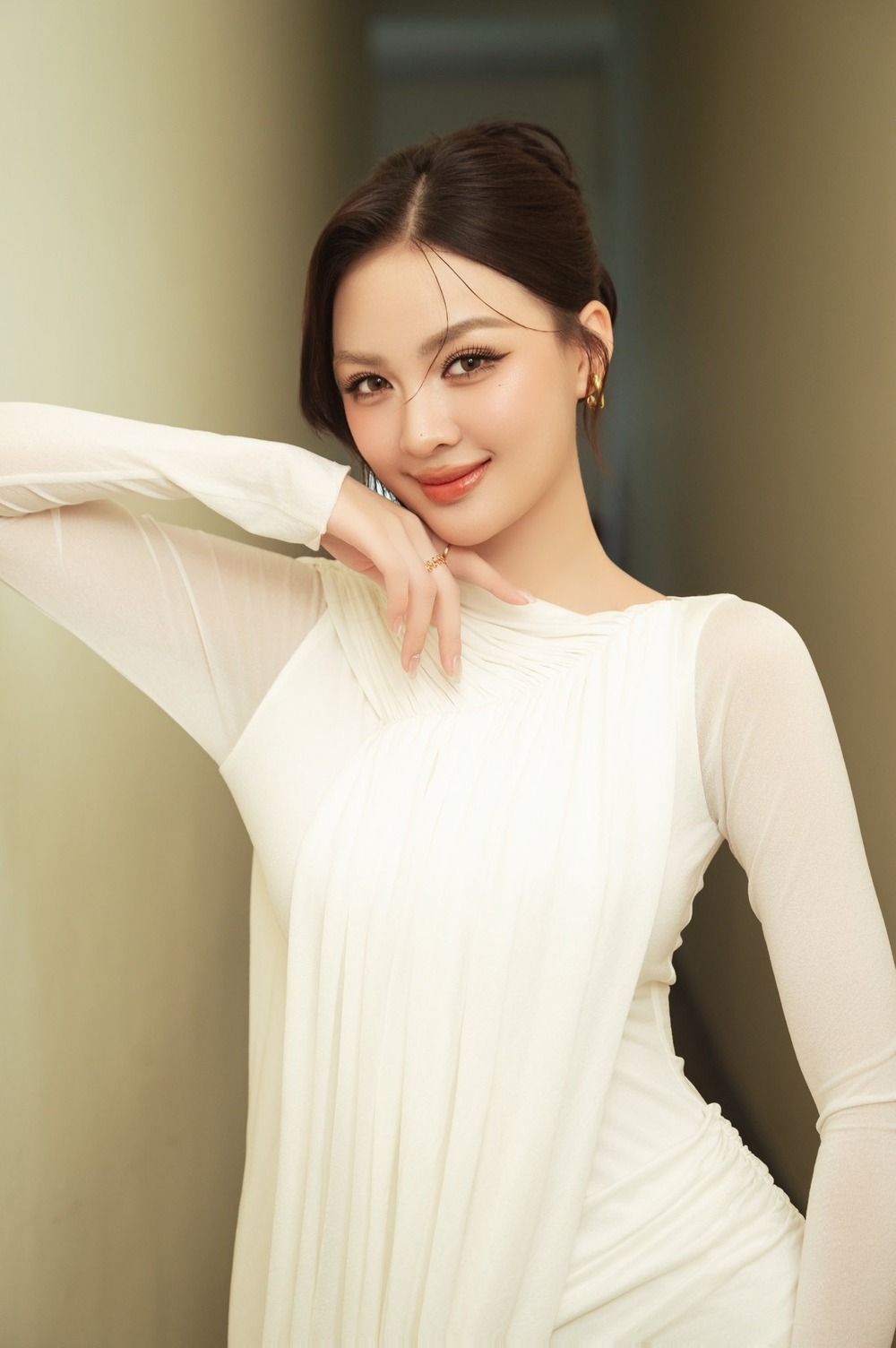 Thực hư thông tin Nguyễn Đình Bắc đeo 'nhẫn đôi' với Á hậu 2 Hoa hậu Quốc gia Việt Nam 2024 - Ảnh 3.