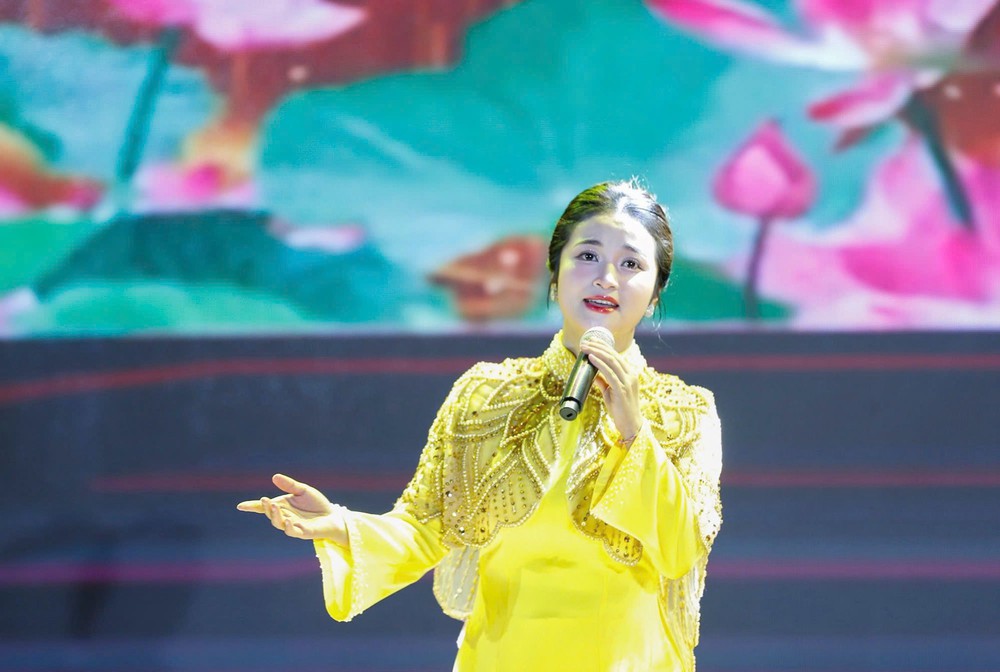 Chương trình giao lưu văn hóa nghệ thuật Việt Nam - Trung Quốc tại Hà Nội và Hải Phòng - Ảnh 2.