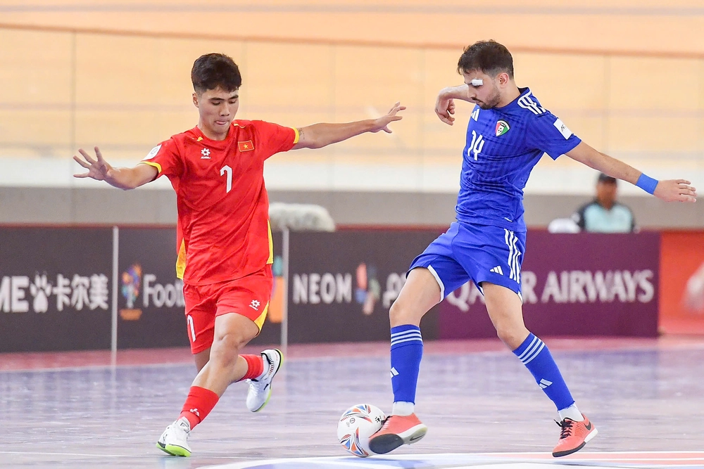 Futsal Việt Nam vượt sóng gió, lạc quan chinh phục giải châu Á - Ảnh 1.