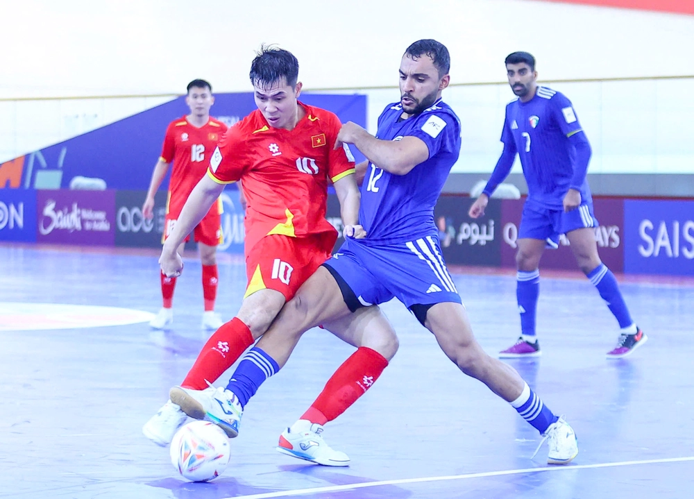 Futsal Việt Nam vượt sóng gió, lạc quan chinh phục giải châu Á - Ảnh 2.