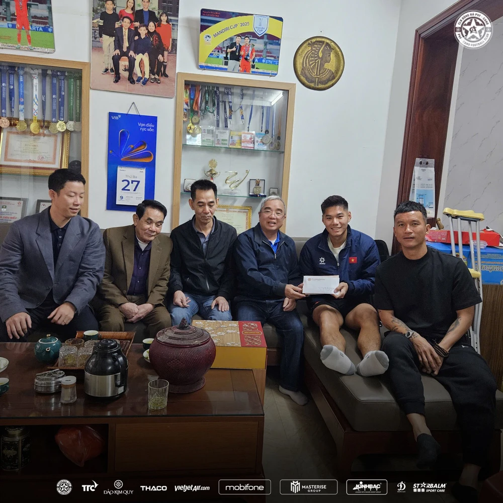 Ngôi sao số 1 hàng phòng ngự U23 Việt Nam đón tin vui sau chấn thương nặng ở giải Châu Á 2026 - Ảnh 2.