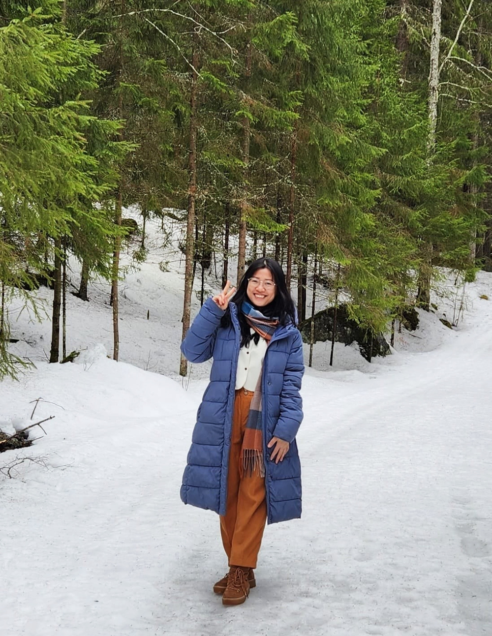 Nhà văn Trương Huỳnh Như Trân: Viết về thiên nhiên không bao giờ "cạn mạch" - Ảnh 6. Nhà văn Trương Huỳnh Như Trân: Viết về thiên nhiên không bao giờ "cạn mạch" - Ảnh 6.