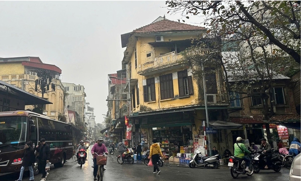 Thông qua Nghị quyết về Quy hoạch tổng thể Thủ đô với tầm nhìn 100 năm - Ảnh 2. Thông qua Nghị quyết về Quy hoạch tổng thể Thủ đô với tầm nhìn 100 năm - Ảnh 2.