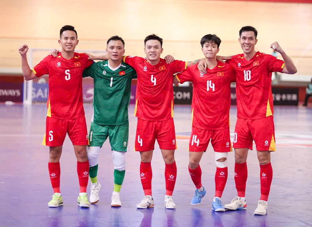 Futsal Việt Nam thắng Kuwait đầy kịch tính, HLV Diego Giustozzi lên tiếng - Ảnh 1.