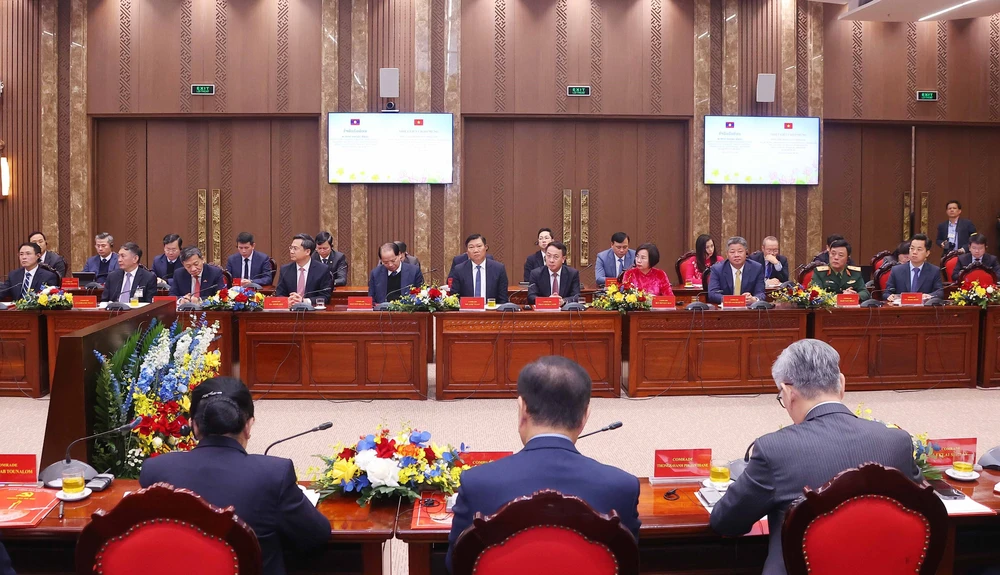 Không ngừng vun đắp, phát triển mối quan hệ đặc biệt Việt Nam - Lào - Ảnh 5. Không ngừng vun đắp, phát triển mối quan hệ đặc biệt Việt Nam - Lào - Ảnh 5.