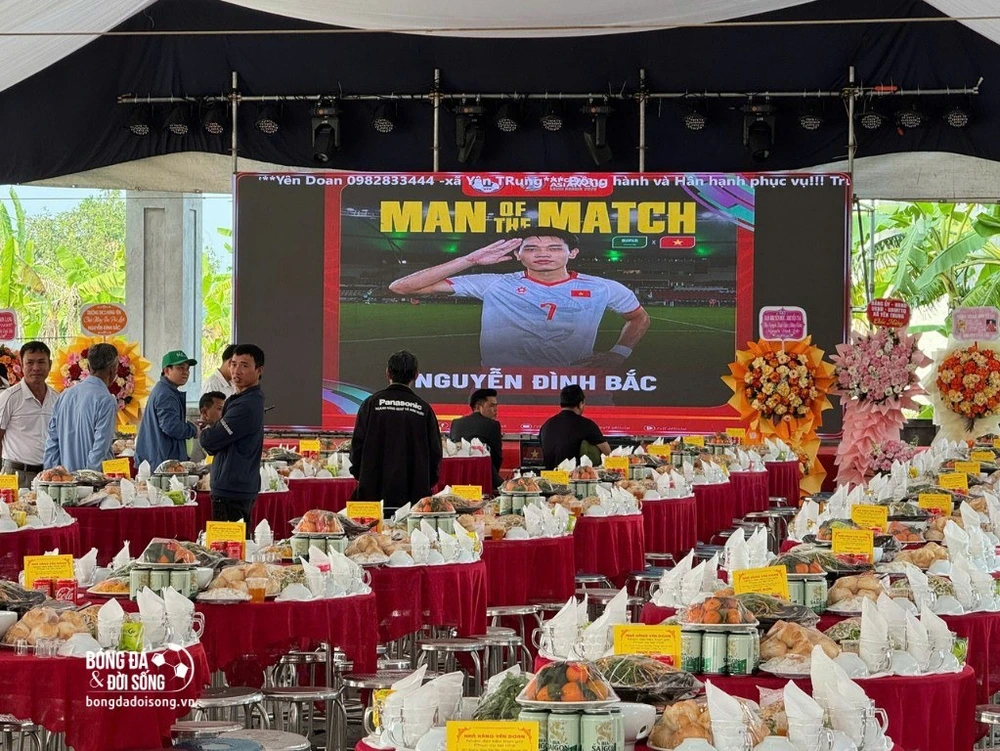 Tin nóng thể thao tối 28/1: Trung vệ Nguyễn Hiểu Minh phẫu thuật thành công, gia đình Đình Bắc mở cỗ ăn mừng - Ảnh 2.