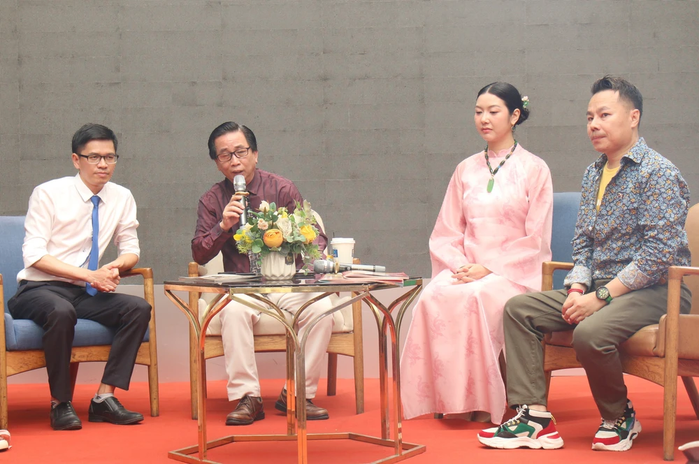 "Báo Xuân tiến bước thời đại số" lan tỏa giá trị văn hóa báo chí - Ảnh 1.