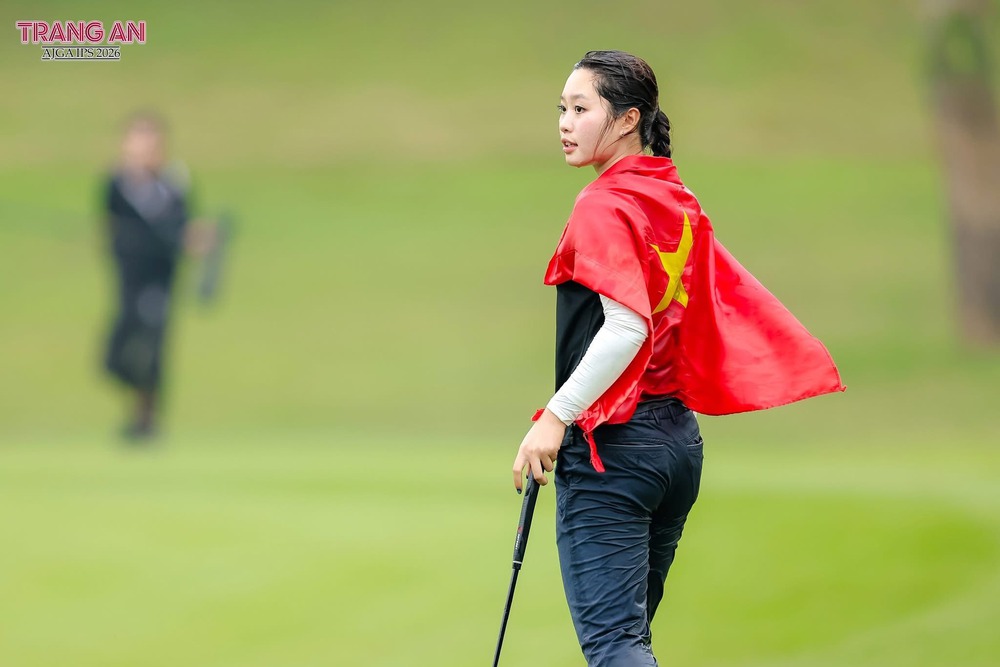 Chân dung Lê Chúc An - 'bóng hồng' 18 tuổi tạo dấu mốc lịch sử cho golf Việt Nam - Ảnh 1. Chân dung Lê Chúc An - 'bóng hồng' 18 tuổi tạo dấu mốc lịch sử cho golf Việt Nam - Ảnh 1.