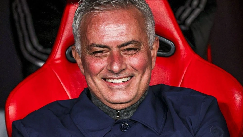 Câu chuyện thể thao: Hành trình kỳ lạ của Jose Mourinho - Ảnh 1. Câu chuyện thể thao: Hành trình kỳ lạ của Jose Mourinho - Ảnh 1.