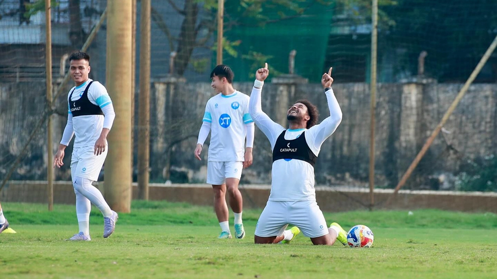 Nhận định bóng đá hôm nay 29/1: Nam Định vs Lion City, Aston Villa vs Salzburg - Ảnh 2.