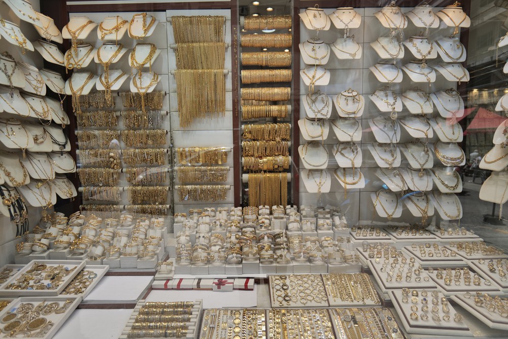 Giá vàng áp sát ngưỡng 5.600 USD/ounce, giá bạc đạt đỉnh mới - Ảnh 1.