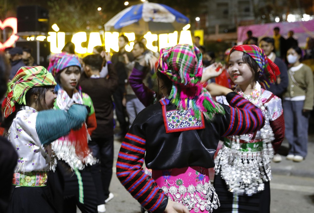 Đưa Mù Cang Chải trở thành điểm đến du lịch tiêu biểu Tây Bắc - Ảnh 3.