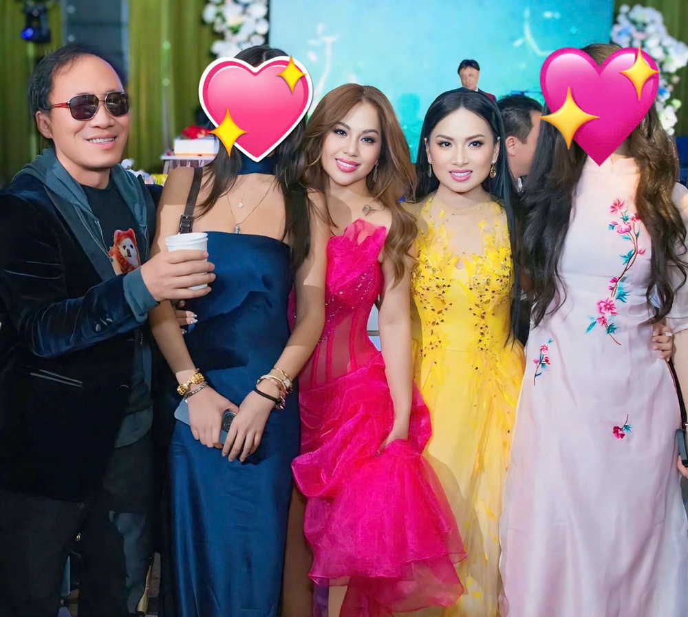 Hà Phương đọ sắc cùng Minh Tuyết ngay thềm năm mới - Ảnh 4.