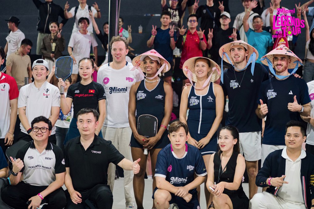 Dàn sao pickleball thế giới bước vào sân giao lưu cùng cộng đồng Việt Nam - Ảnh 1.