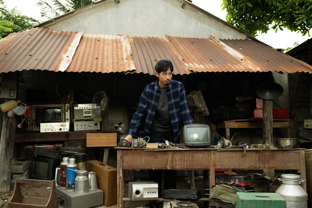 Tự sự về người cha qua ca khúc mới "Việc lớn" của Đen - Ảnh 2.