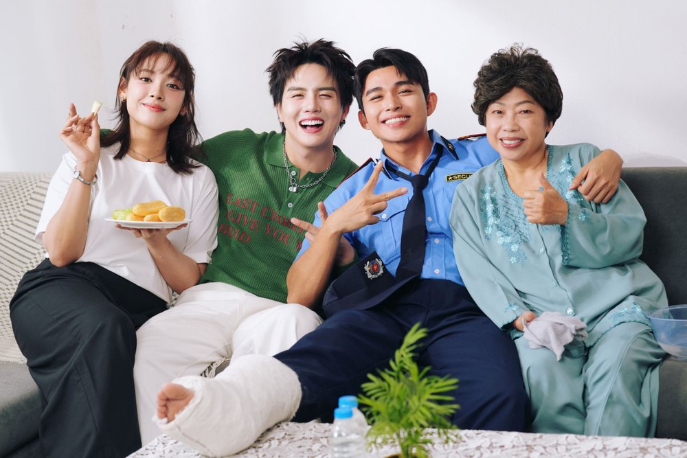 Vừa giành giải Mai vàng, Duy Khánh hé lộ dự định cho năm mới 2026 - Ảnh 2.