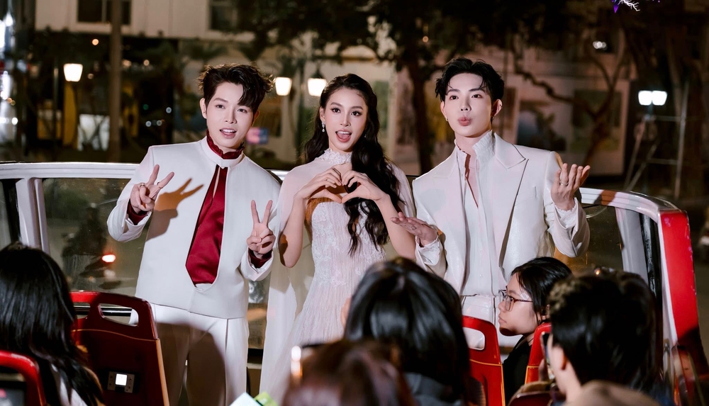 "Đấu trường sấm": Concert 50.000 khán giả với sân khấu 270 độ chưa từng có ở Hà Nội - Ảnh 1.