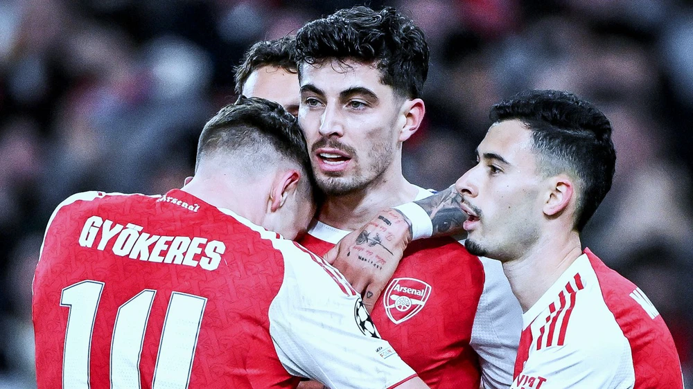 TRỰC TIẾP bóng đá Leeds vs Arsenal 22h00 hôm nay, Ngoại hạng Anh vòng 24 - Ảnh 2.