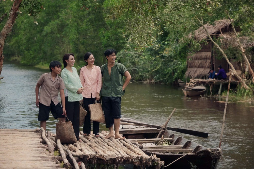 Phim “Ai thương ai mến” - Nỗ lực tử tế nhưng chưa tạo đột phá - Ảnh 5. Phim “Ai thương ai mến” - Nỗ lực tử tế nhưng chưa tạo đột phá - Ảnh 5.