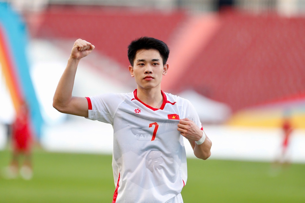 Bóng lăn trong tuần: Bơi ra biển lớn - Ảnh 1. Bóng lăn trong tuần: Bơi ra biển lớn - Ảnh 1.