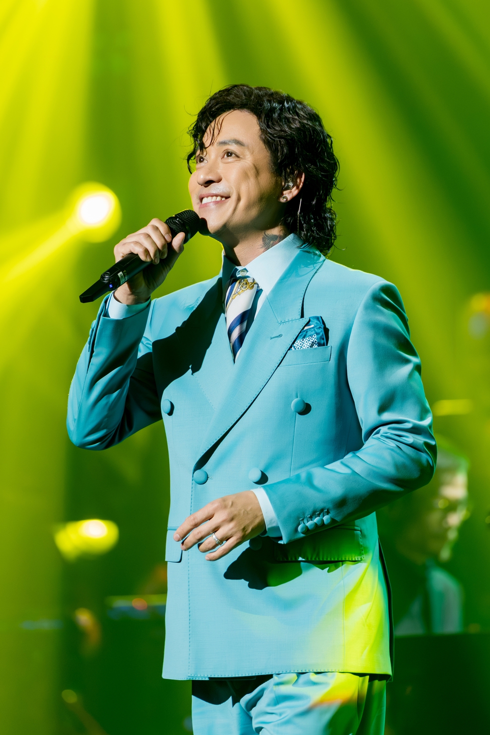 Tuấn Hưng và Bùi Lan Hương song ca trên sân khấu "Giao hưởng mùa yêu" - Ảnh 4.