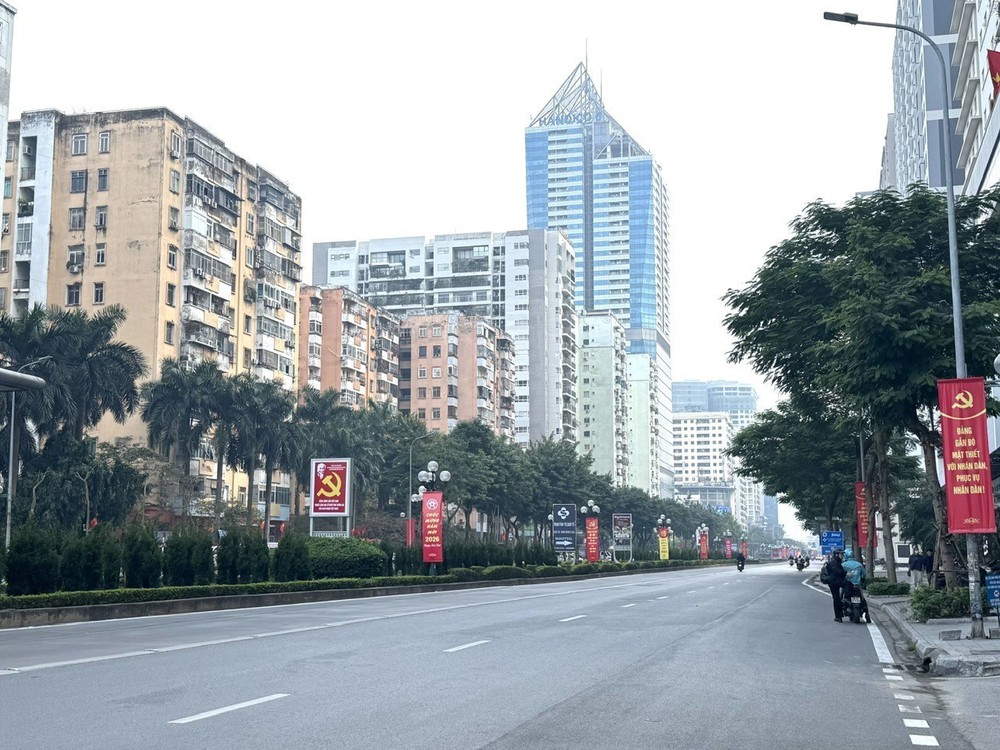 Giao thông Hà Nội ổn định buổi sáng ngày cuối cùng của kỳ nghỉ Tết Dương lịch - Ảnh 5.