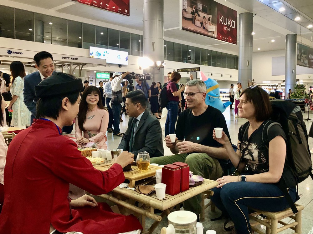 Thành phố Hồ Chí Minh đạt doanh thu du lịch Tết Dương lịch 2.632 tỷ đồng - Ảnh 3.