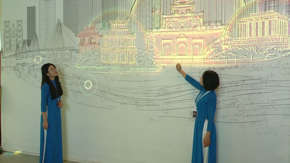 Kể chuyện về thành phố nghìn năm bằng ngôn ngữ số - Ảnh 2.