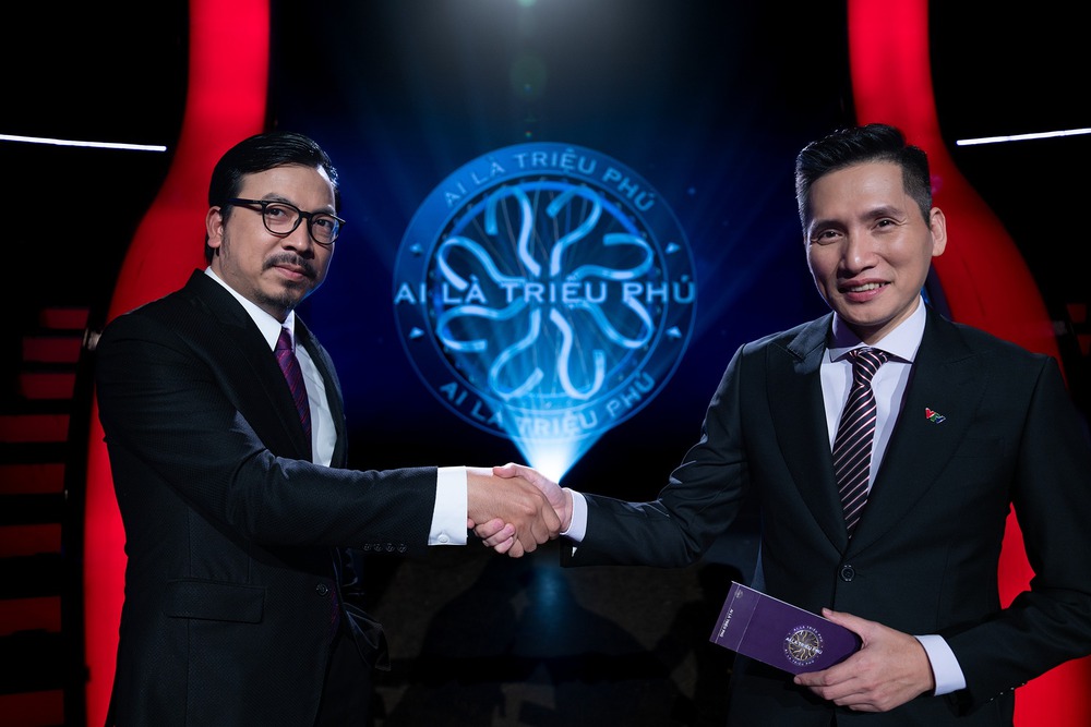 BLV Quốc Khánh thay 'Giáo sư Xoay' dẫn chương trình Ai là triệu phú - Ảnh 1.