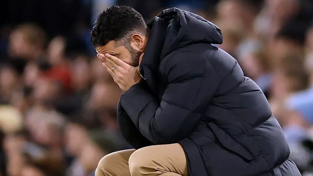 Ai hưởng lợi nhất sau khi MU sa thải HLV Ruben Amorim? - Ảnh 1.