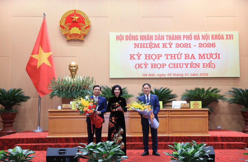 Khai mạc Kỳ họp thứ 30 HĐND thành phố Hà Nội khóa XVI - Ảnh 7. Khai mạc Kỳ họp thứ 30 HĐND thành phố Hà Nội khóa XVI - Ảnh 7.