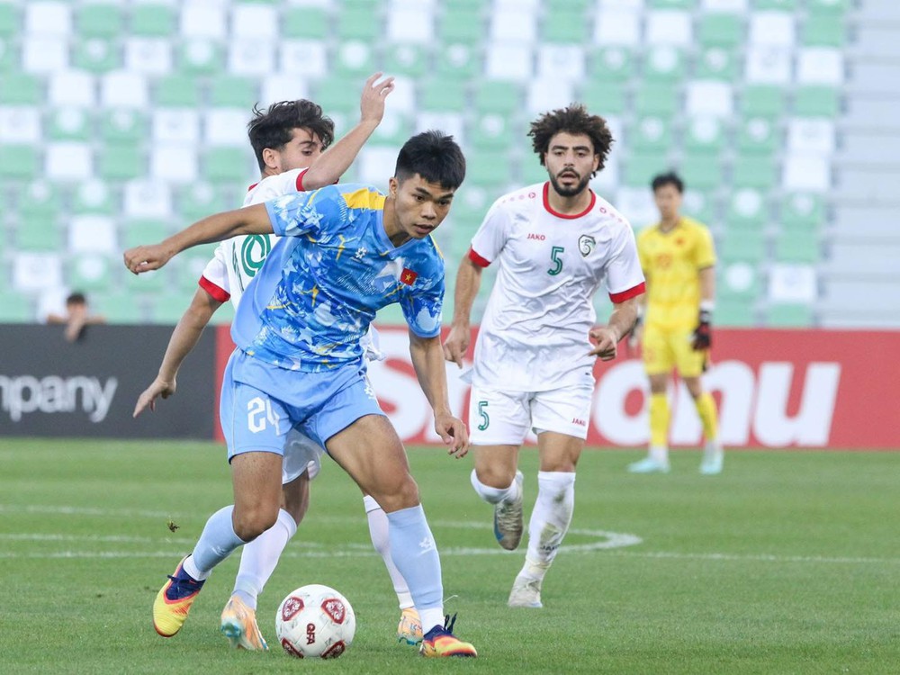 Đội hình xuất phát U23 Việt Nam vs U23 Jordan: Chân sút 18 tuổi đá chính - Ảnh 2.