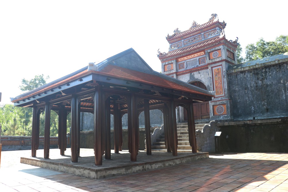 Công trình nhà rường tại di tích lăng vua Thiệu Trị chưa có trong quy hoạch - Ảnh 2.