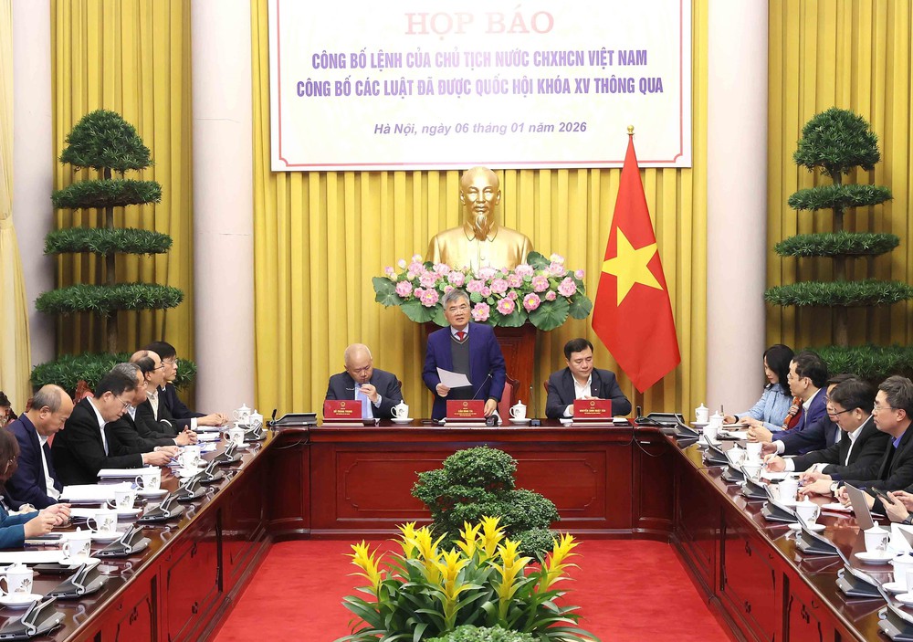 Công bố Lệnh của Chủ tịch nước về 12 luật: Nâng cao hiệu quả quản lý, sử dụng các nguồn lực quốc gia - Ảnh 1. Công bố Lệnh của Chủ tịch nước về 12 luật: Nâng cao hiệu quả quản lý, sử dụng các nguồn lực quốc gia - Ảnh 1.