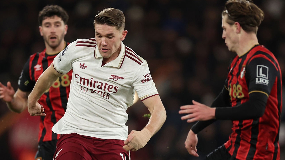 Arsenal-Liverpool: Những hàng công không hoàn hảo - Ảnh 1. Arsenal-Liverpool: Những hàng công không hoàn hảo - Ảnh 1.